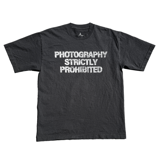 HEAVYWEIGHT PHOTOGRAPHY TEE
